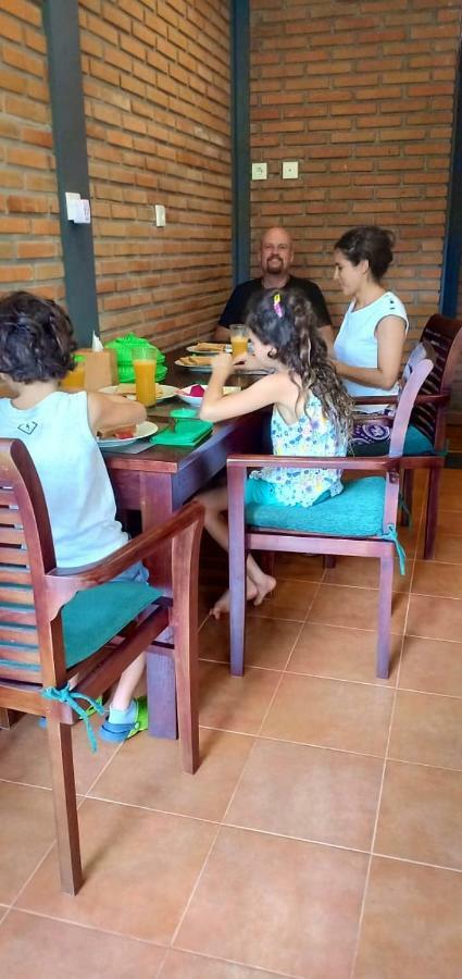 Ubud Taksu Homestay Bagian luar foto