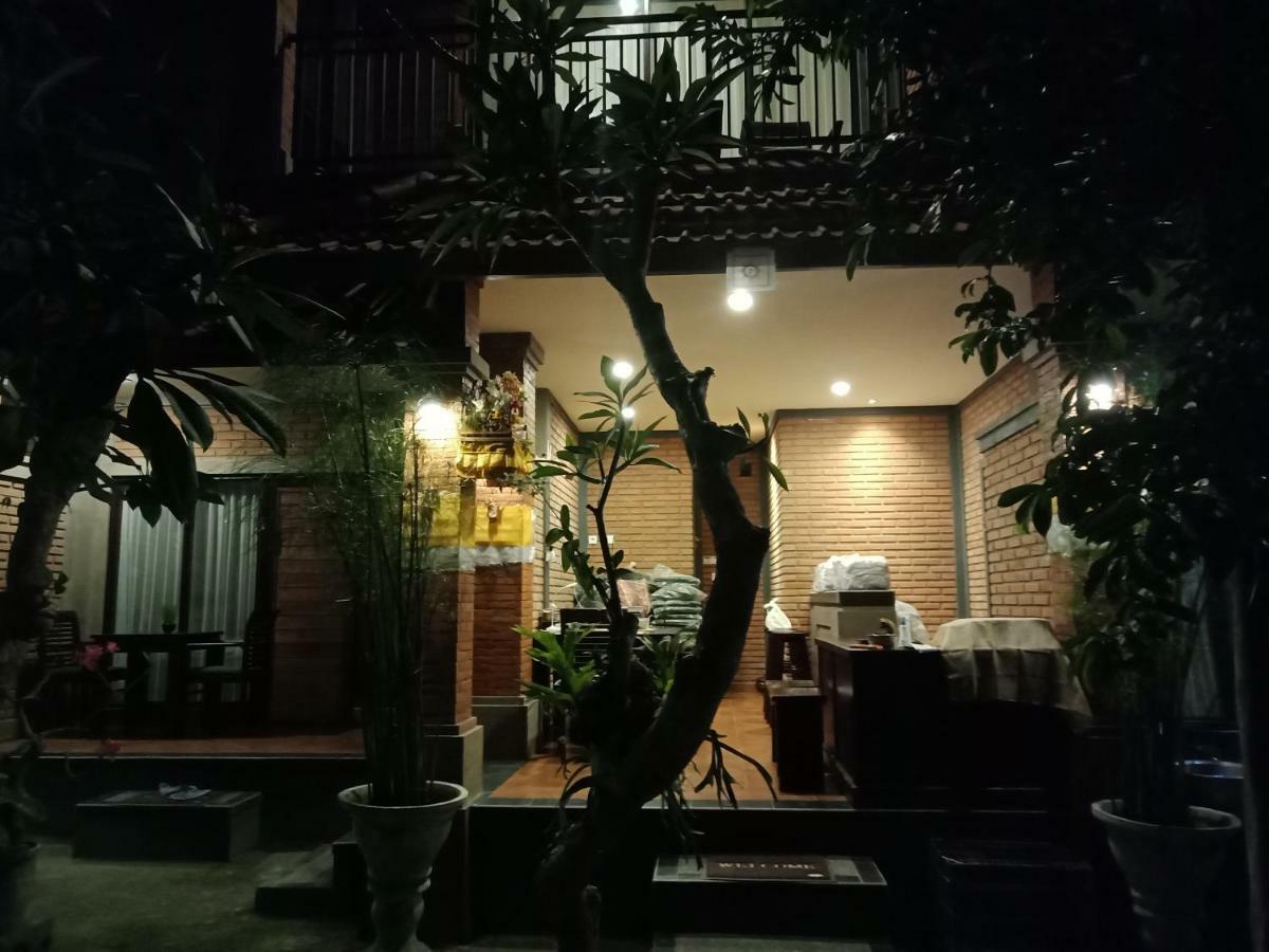 Ubud Taksu Homestay Bagian luar foto